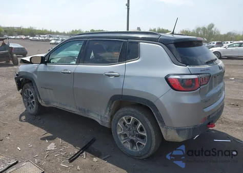 2020 Jeep Compass Trailhawk 4X4 z USA, uszkodzony, nr VIN 3C4NJDDB4LT171685